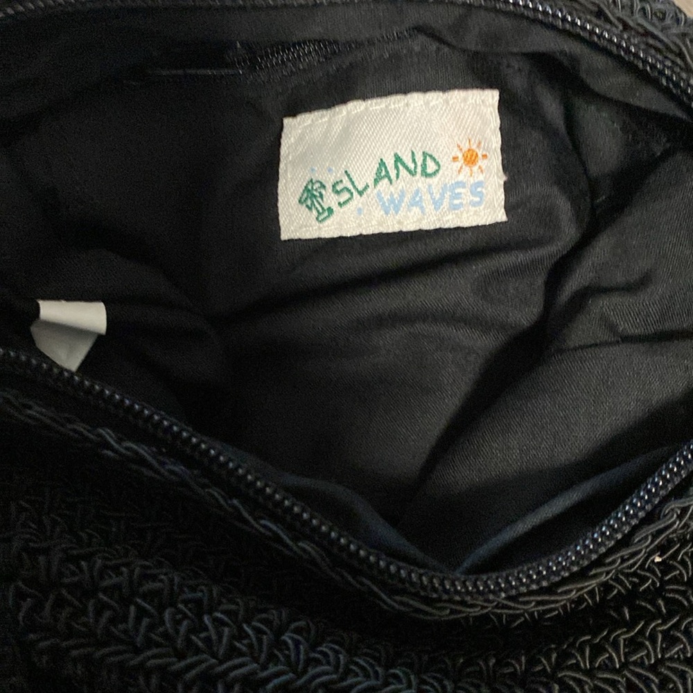 Island Waves Black Crossbody Purse  Embroidery Palm Trees  Includes Coin Purse - Picture 3 of 3